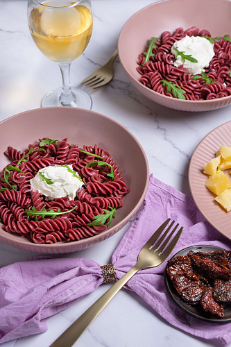 Макаронные изделия "Фузилли" свекла